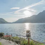The Writer's Nest Waterfront By Rent Villa Faggeto Lario