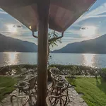 Villa The Writer's Nest Waterfront By Rent *
