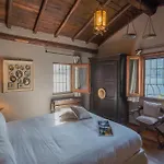 Villa The Writer's Nest Waterfront By Rent *