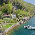The Writer's Nest Waterfront By Rent Villa Faggeto Lario