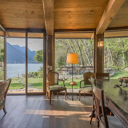 The Writer's Nest Waterfront By Rent Villa