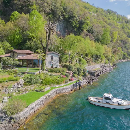 The Writer's Nest Waterfront By Rent Villa Faggeto Lario