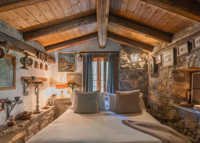 Villa The Writer's Nest Waterfront By Rent Faggeto Lario