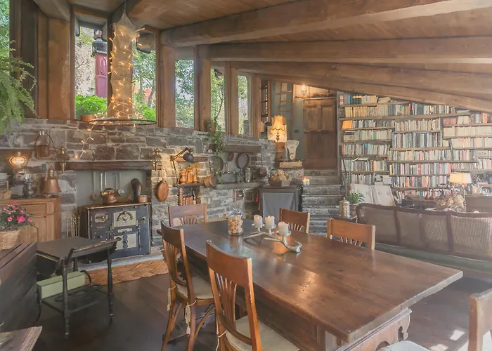 The Writer's Nest Waterfront By Rent Villa *