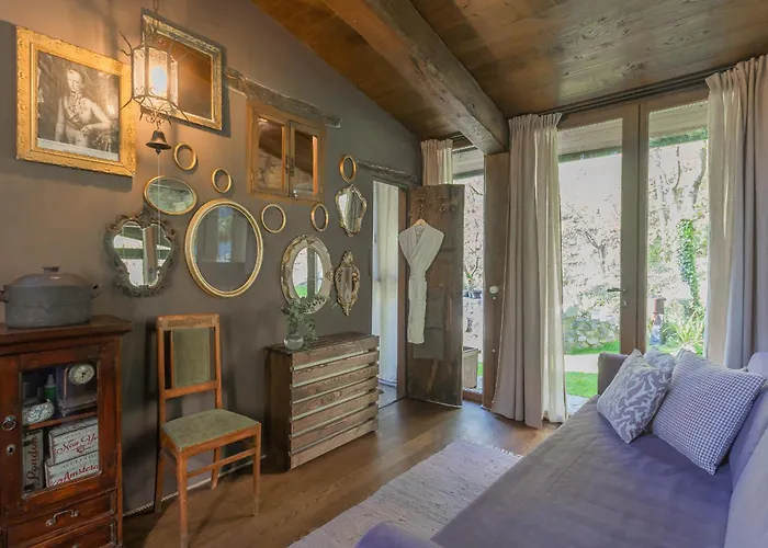 The Writer's Nest Waterfront By Rent Villa *