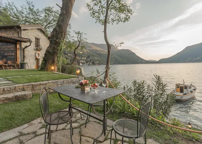 Villa The Writer's Nest Waterfront By Rent Faggeto Lario