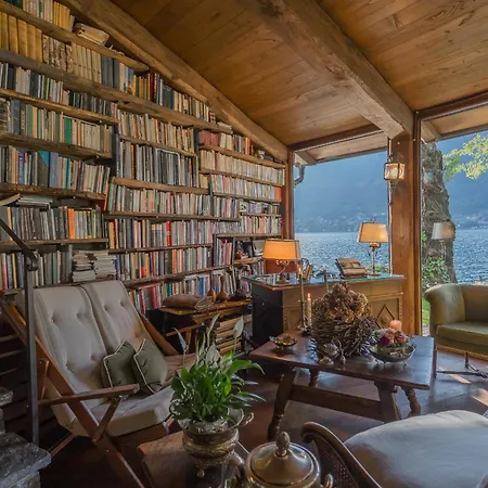 The Writer's Nest Waterfront By Rent Villa *